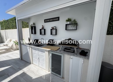 Sale - Villa - Lomas De Cabo Roig