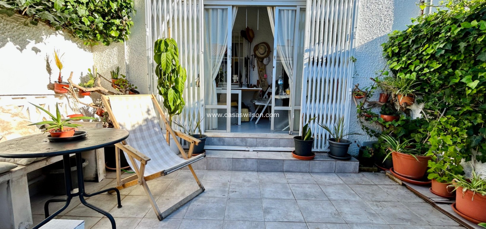 Sale - Townhouse - Torrevieja - Costa Blanca