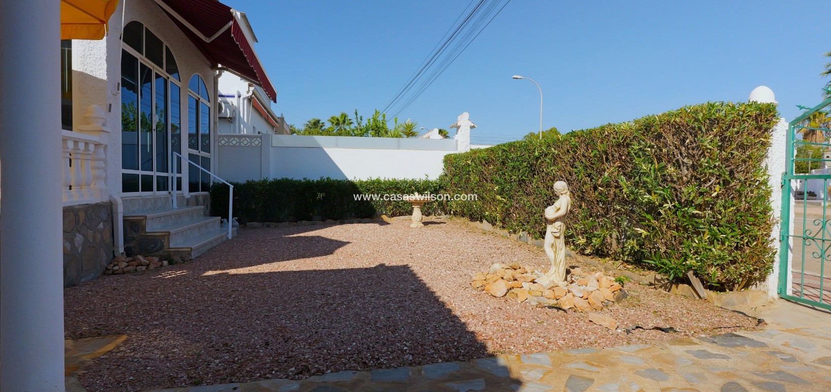 Sale - Villa - Torrevieja - Costa Blanca