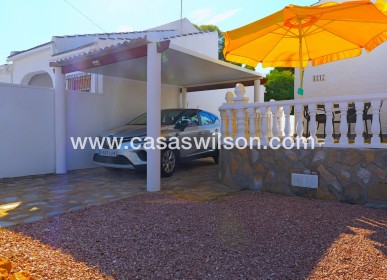 Sale - Villa - Torrevieja - Costa Blanca