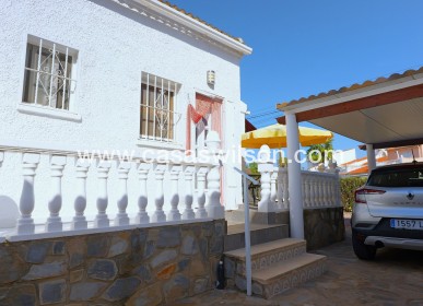 Sale - Villa - Torrevieja - Costa Blanca