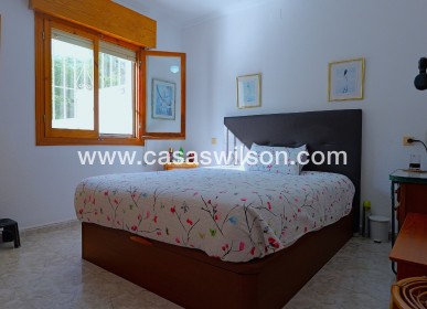 Sale - Villa - Torrevieja - Costa Blanca