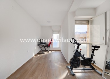 Sale - Appartement - Torrevieja - Centro