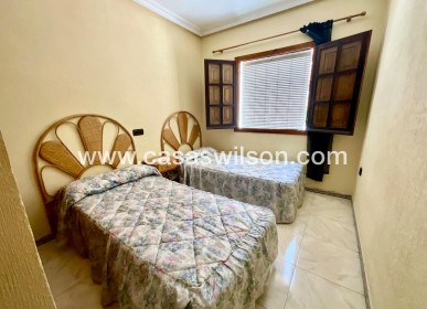 Sale - Bungalow - Torrevieja - Torreblanca