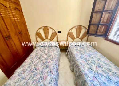 Sale - Bungalow - Torrevieja - Torreblanca