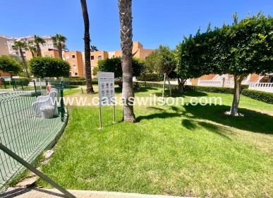 Sale - Bungalow - Torrevieja - Torreblanca