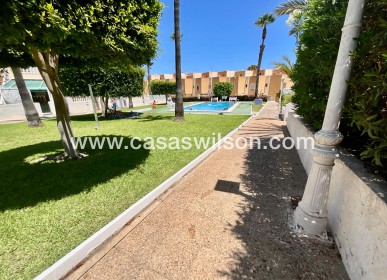 Sale - Bungalow - Torrevieja - Torreblanca