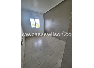 Sale - Appartement - Torrevieja - Aguas Nuevas