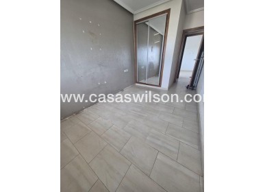 Sale - Appartement - Torrevieja - Aguas Nuevas