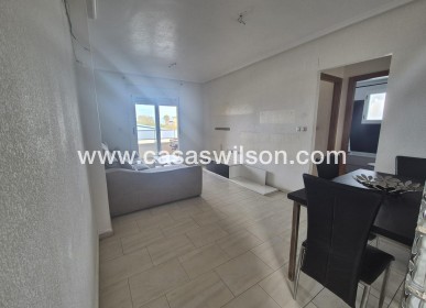 Sale - Appartement - Torrevieja - Aguas Nuevas