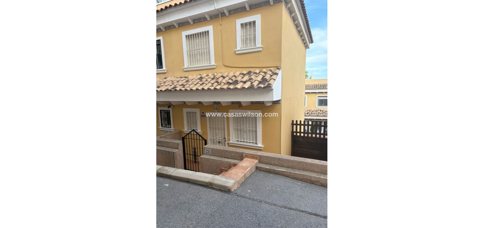 Sale - Townhouse - Algorfa
