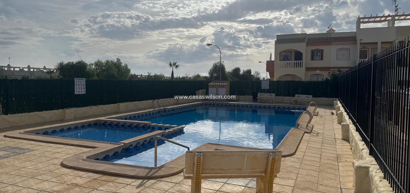 Venta - Bungalow - Orihuela Costa - Costa Blanca