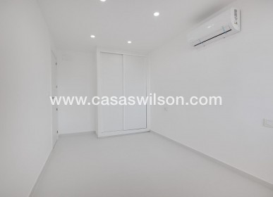 Sale - Apartment - Torrevieja - Costa Blanca