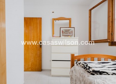Sale - Apartment - Torrevieja - Costa Blanca