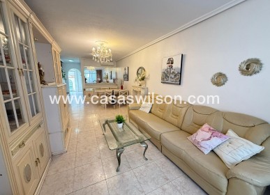 Sale - Townhouse - Torrevieja - Calas blanca