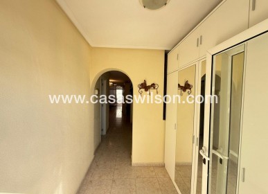 Sale - Townhouse - Torrevieja - Calas blanca