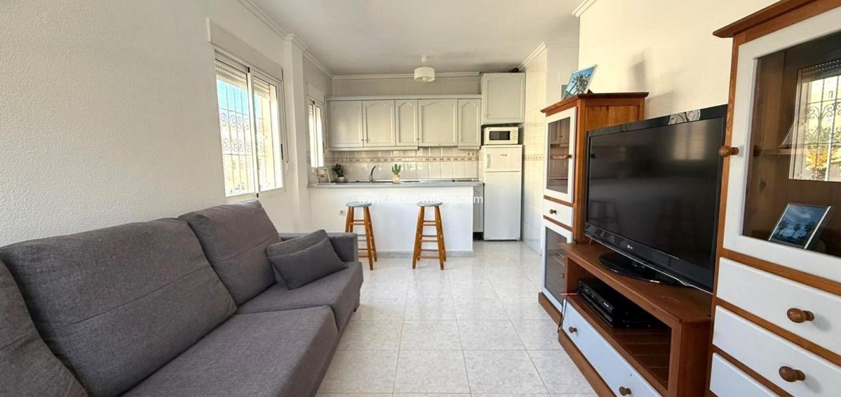 Sale - Bungalow - Torrevieja - Los Frutales