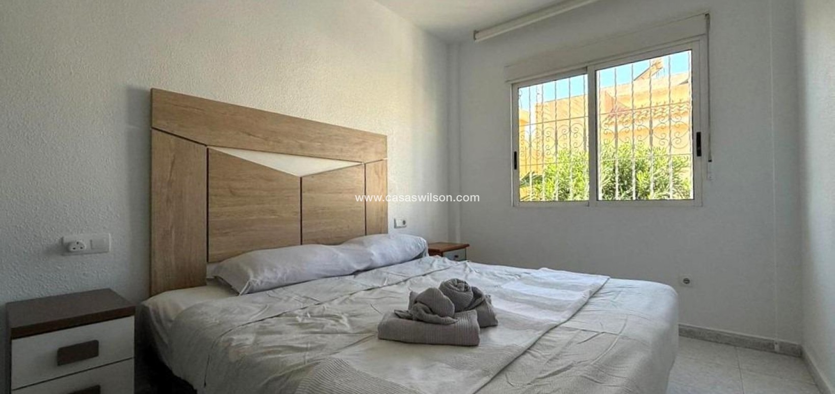 Sale - Bungalow - Torrevieja - Los Frutales