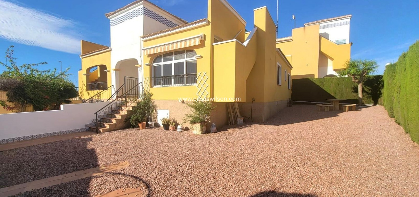 Sale - Townhouse - Los Montesinos - Los Montesinos - Urb. La Herrada