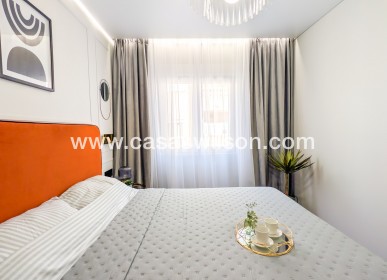 Sale - Appartement - Torrevieja - Costa Blanca