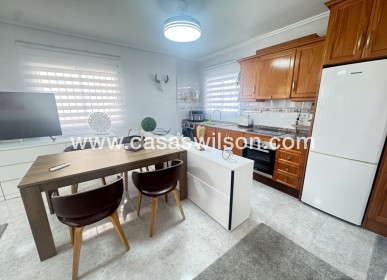 Sale - Villa - Villamartin - Villamartín