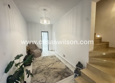 Sale - Villa - San Miguel de Salinas