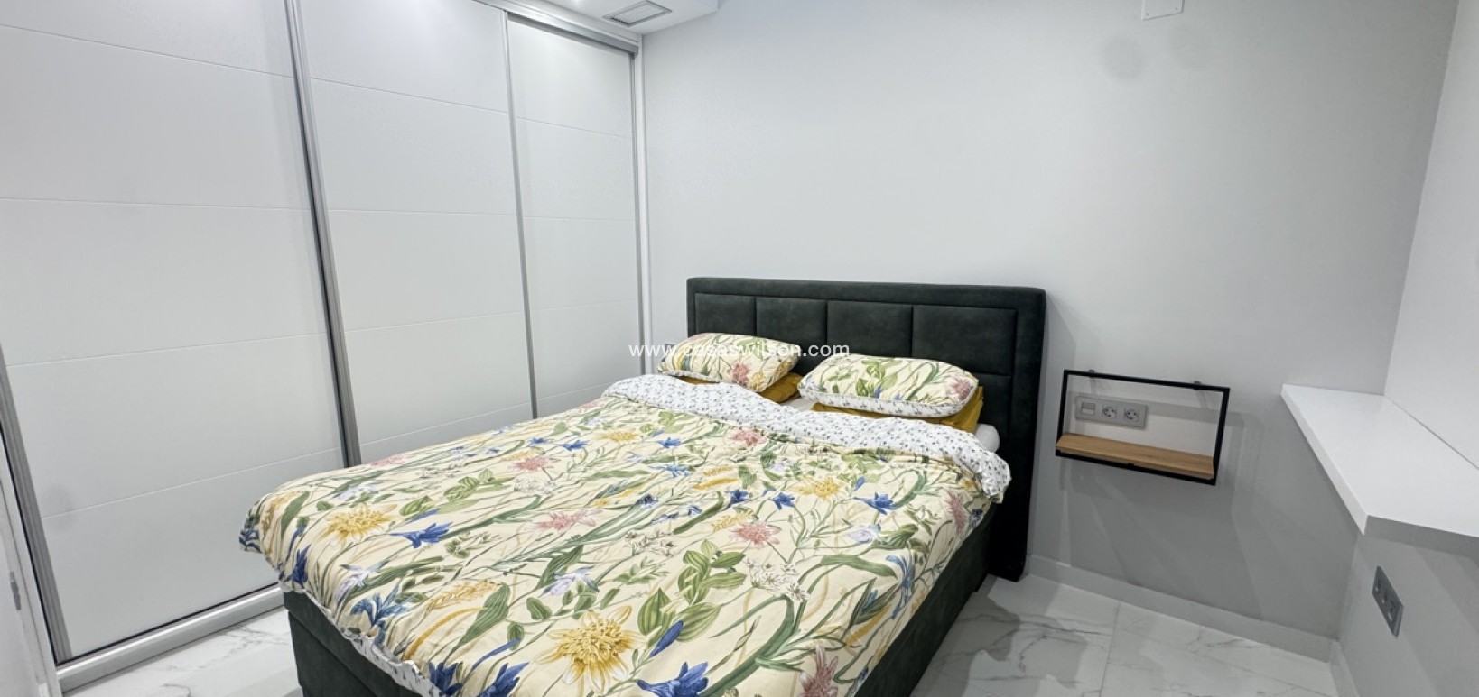 Sale - Villa - Villamartin - Villamartín