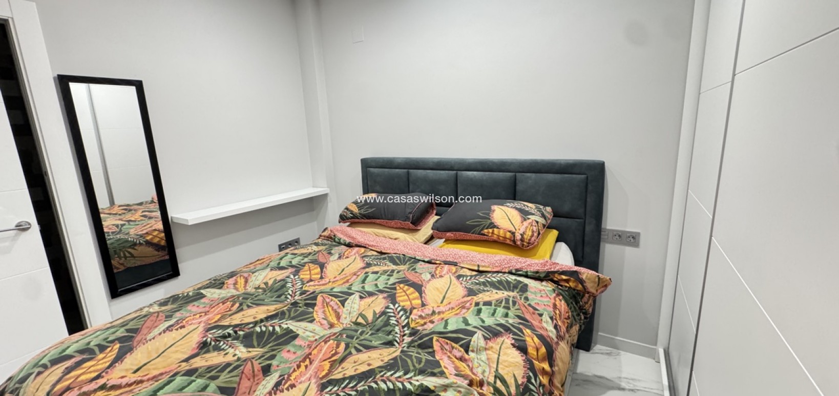 Sale - Villa - Villamartin - Villamartín