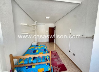 Venta - Adosado - San Miguel de Salinas