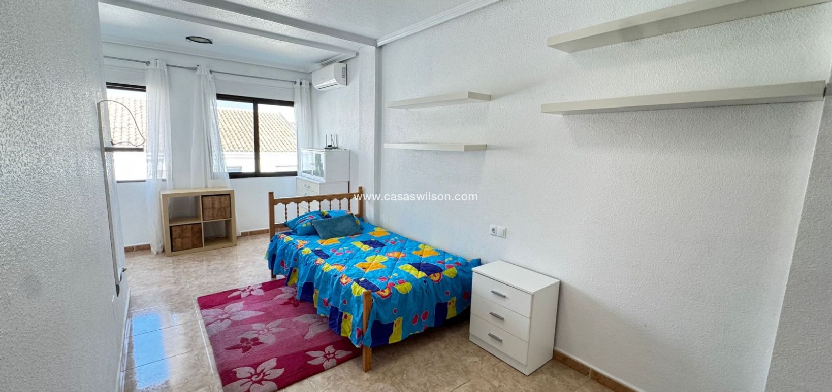 Venta - Adosado - San Miguel de Salinas