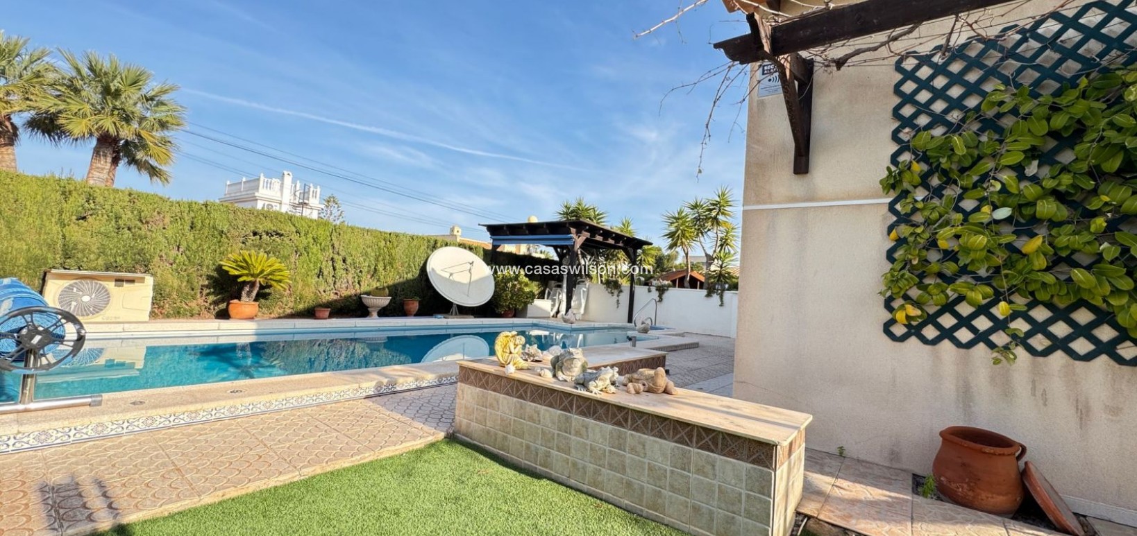 Venta - Chalet - Cabo Roig