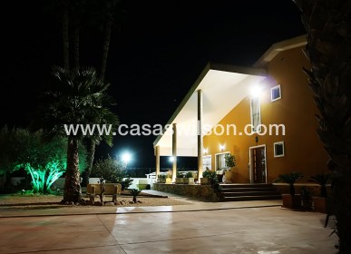 Sale - Country Property/Finca - Orihuela