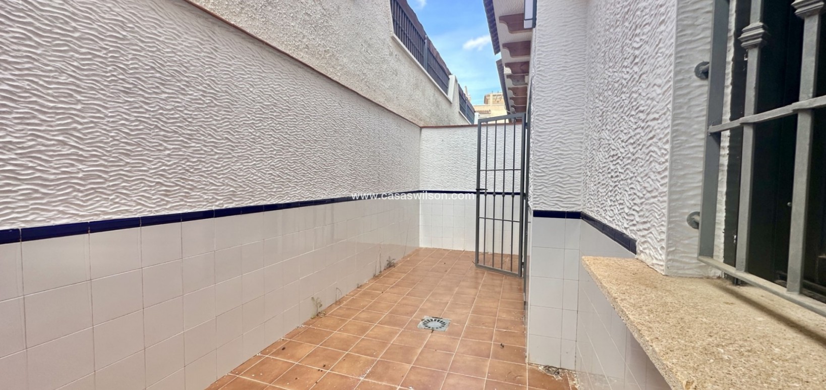 Sale - Townhouse - San Miguel de Salinas
