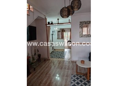 Sale - Townhouse - Torrevieja - Costa Blanca