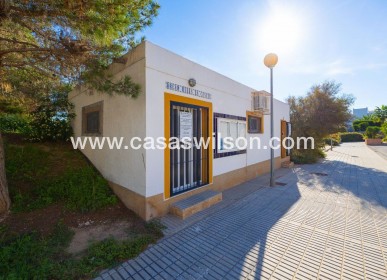 Sale - Bungalow - Orihuela Costa - Los Altos
