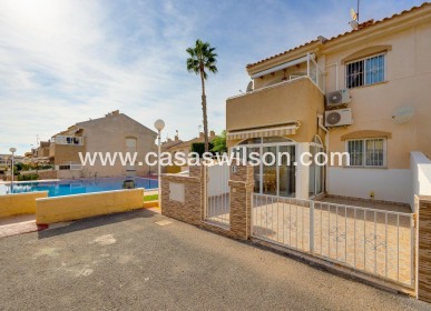 Sale - Bungalow - Torrevieja - Aguas nuevas 2