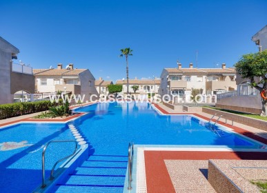 Sale - Bungalow - Torrevieja - Aguas nuevas 2