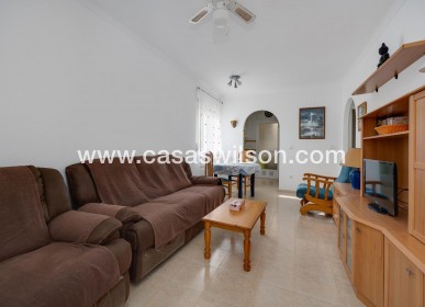 Sale - Bungalow - Torrevieja - Aguas nuevas 2