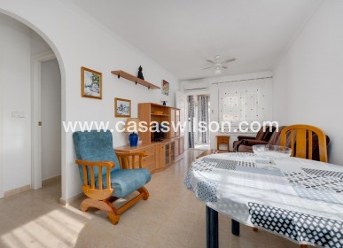 Sale - Bungalow - Torrevieja - Aguas nuevas 2