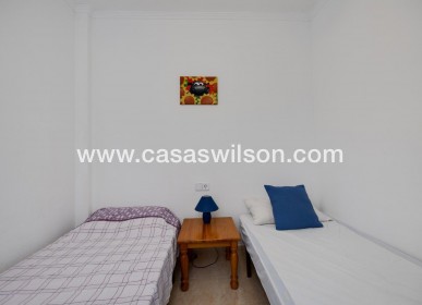 Sale - Bungalow - Torrevieja - Aguas nuevas 2