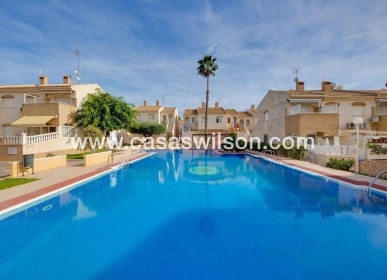 Sale - Bungalow - Torrevieja - Aguas nuevas 2