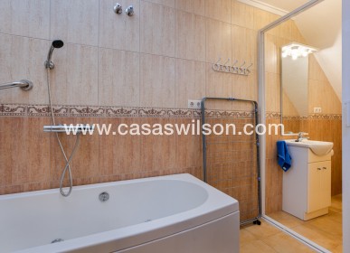 Sale - Townhouse - Torrevieja - La Siesta