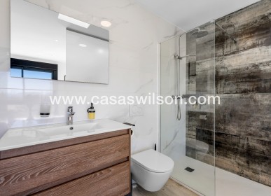 Sale - Villa - Los Alcazares - Serena Golf