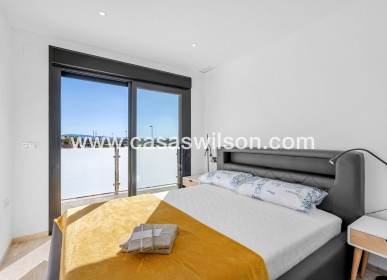 Sale - Villa - Los Alcazares - Serena Golf