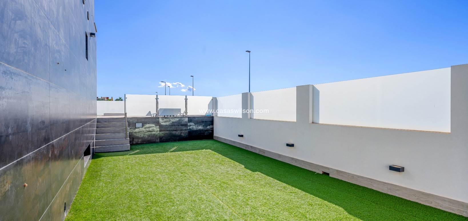 Sale - Villa - Los Alcazares - Serena Golf