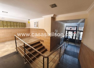 Sale - Apartment - Torrevieja - Puerto Deportivo