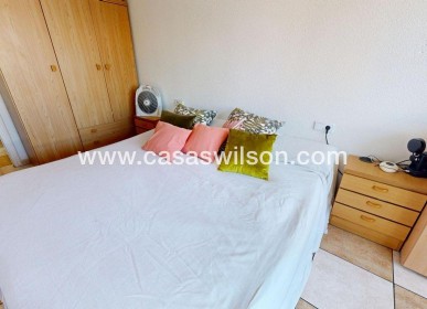 Sale - Apartment - Torrevieja - Puerto Deportivo