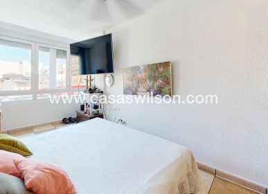 Sale - Apartment - Torrevieja - Puerto Deportivo