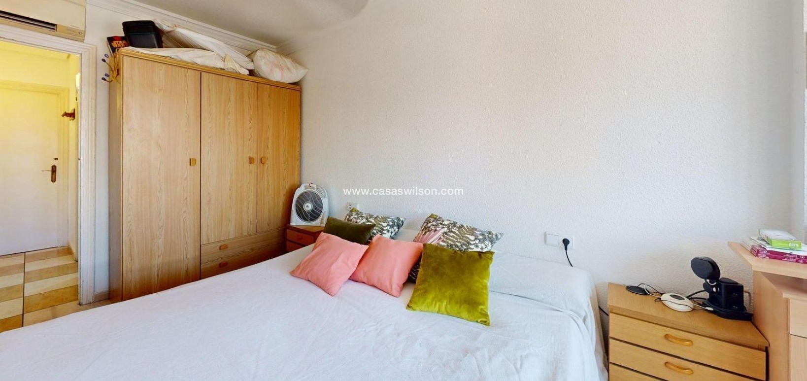 Sale - Apartment - Torrevieja - Puerto Deportivo