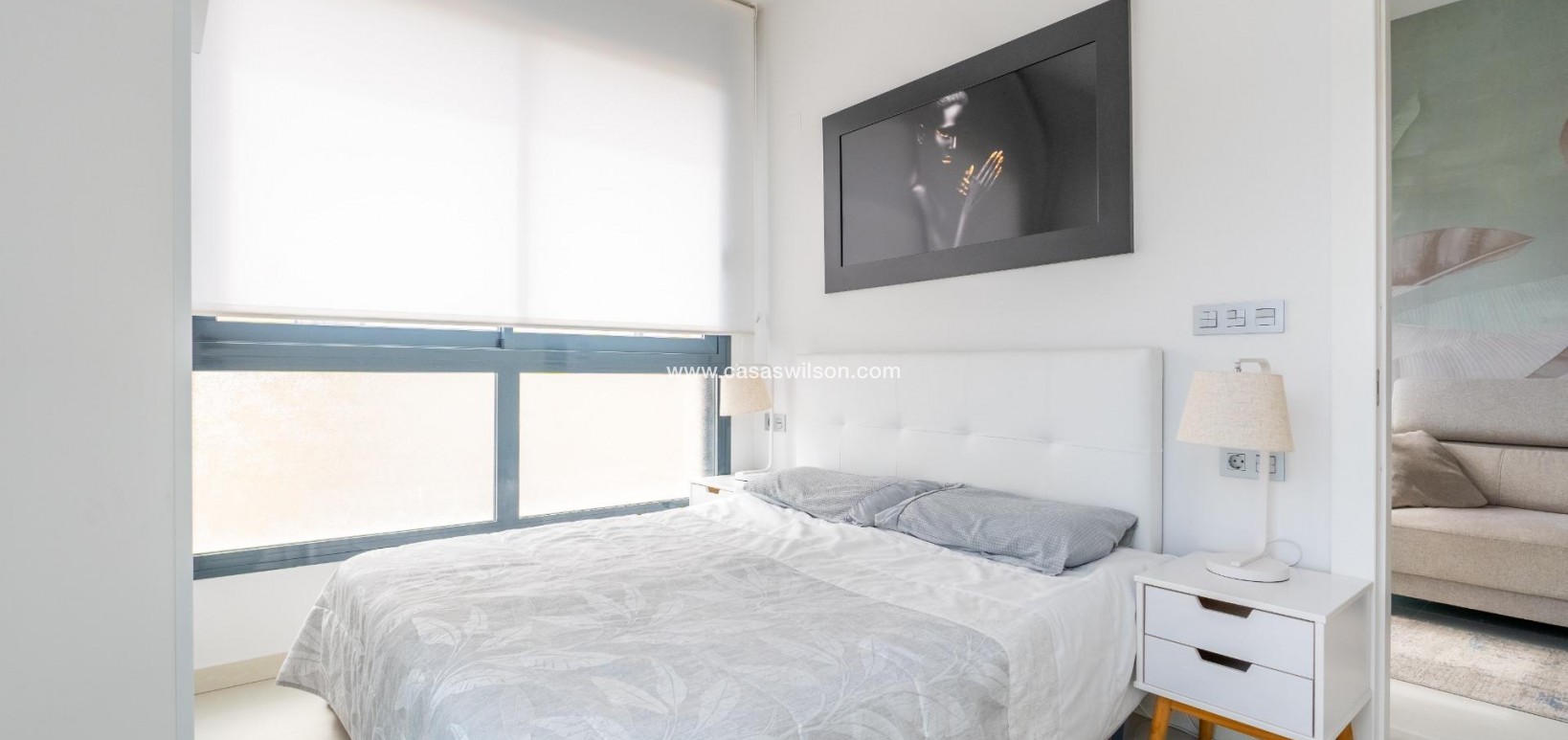 Sale - Apartment - Torrevieja - Estacion De Autobuses